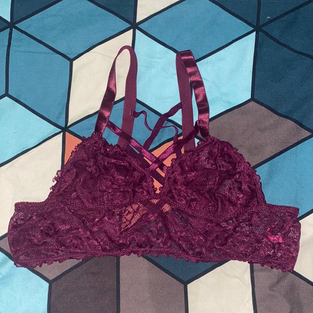 Lace Strappy Bralette in Deep Wine